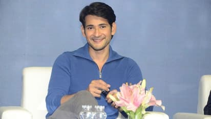 ఆ స్థానం హీరోయిన్ల నుంచి కొట్టేయలేదుః మహేష్ ఫన్నీ కామెంట్