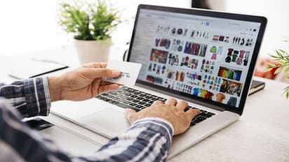 ஒரே நிமிடத்தில் ஈசியா ஆன்லைனில் மின்கட்டணம் செலுத்தலாம்.! எப்படி தெரியுமா.? வெளியான லேட்டஸ்ட் அப்டேட்