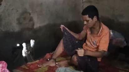 মানসিক ভারসাম্যহীন ছেলে, দেড় বছর ধরে গোয়াল ঘরের পাশে শিকল দিয়ে বেঁধে রেখেছেন বৃদ্ধ দম্পতি