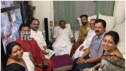 '25 ലക്ഷം കൈമാറിയത് സുധാകരന്‍റെ സാന്നിധ്യത്തില്‍'; കെ സുധാകരന്‍ മോന്‍സന്‍റെ തട്ടിപ്പിന് സഹായിച്ചെന്ന് പരാതി