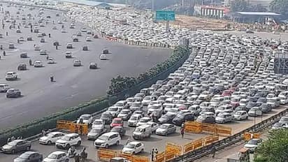 तस्वीरों में देखिए किसानों के भारत बंद का असर: बसें-ट्रेनें और बाजार बंद..यूं लगीं कारों की कतारें