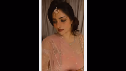 ರಚಿತಾ ರಾಮ್‌ಗೆ ಸಖತ್ ಸೆಲ್ಫೀ ಕ್ರೇಜ್‌ ಇದೆ ಇಲ್ನೋಡಿ....ನೀವು ಏನಂತೀರಾ?