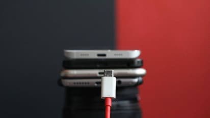 യുഎസ്ബി-സി ചാർജിങ് പോർട്ട് നിർബന്ധമാക്കാനൊരുങ്ങി ഇന്ത്യ