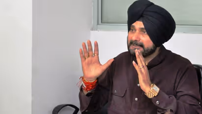 ಹುದ್ದೆ ಇರಲಿ, ಇಲ್ಲದಿರಲಿ ನಾನೆಂದಿಗೂ ಪ್ರಿಯಾಂಕಾ, ರಾಹುಲ್ ಜೊತೆಗಿರುತ್ತೇನೆ: ಸಿಧು!