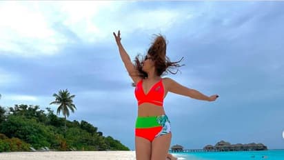 ಮಾಲ್ಡೀವ್ಸ್‌ನಲ್ಲಿ ಬಿಗ್‌ಬಾಸ್ ವಿನ್ನರ್ ರುಬೀನಾ ಫನ್: ಬಣ್ಣಬಣ್ಣದ ಬಿಕಿನಿಯಲ್ಲಿ ಮಿಂಚಿಂಗ್