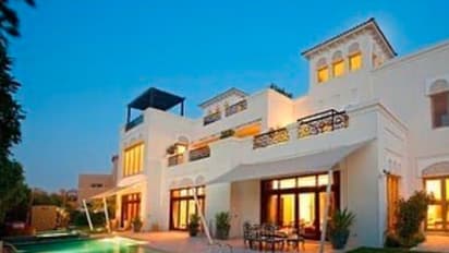 ಬಾಲಿವುಡ್ ಸ್ಟಾರ್‌ಗಳ ಟೀಕಿಸೋ ಈತನಲ್ಲಿದೆ ಭಾರೀ ಸಂಪತ್ತು, ಲಕ್ಷುರಿ ಲೈಫ್