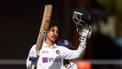 ICC Awards 2021 : സ്‌മൃതി മന്ഥാന 2021ലെ മികച്ച വനിതാ താരം; പുരുഷന്‍മാരില്‍ ഷഹീന്‍ അഫ്രീദി