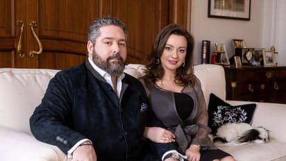 ഒരു നൂറ്റാണ്ടിന് ശേഷം ആദ്യത്തെ രാജകീയ വിവാഹത്തിന് സാക്ഷ്യം വഹിച്ച് റഷ്യ