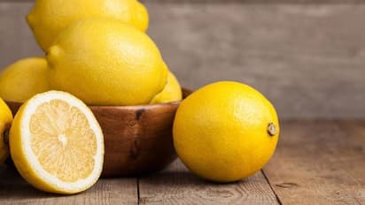 മുഖത്ത് ചെറുനാരങ്ങ തേക്കാന്‍ പാടുണ്ടോ? അറിയേണ്ട അഞ്ച് കാര്യങ്ങള്‍