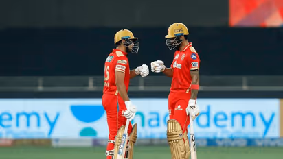 IPL 2021, KKR vs PBKS: Punjab pulled off a thriller to stay alive in playoffs contention, social media reacts