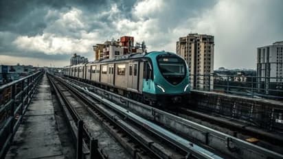 കൊച്ചി മെട്രോ സ്റ്റേഷനുകളിലെ പാർക്കിംഗ് നിരക്കുകൾ പുതുക്കി നിശ്ചയിച്ചു 