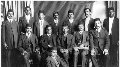 അഭിഭാഷകനായിരുന്ന മോഹൻദാസ് കരംചന്ദ് ഗാന്ധി മഹാത്മ ഗാന്ധിയായത്....