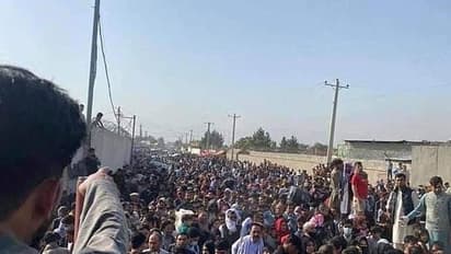 Afghanistan: తాలిబాన్లకు వ్యతిరేకంగా ఉపాధ్యాయుల నిరసనలు.. జీతాలివ్వాలని డిమాండ్