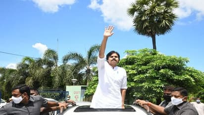 కర్నూల్ జిల్లాకు దామోదరం సంజీవయ్య పేరు పెట్టాల్సిందే:పవన్ కళ్యాణ్ డిమాండ్