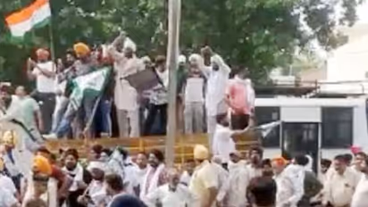 Farmers’ protest turns violent outside Haryana CM's house, police use water cannons to disperse protesters