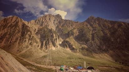 লাদাখে ফের বাঙ্কার নির্মাণ করছে চিনা সেনা? ভারতকে সতর্ক করল আমেরিকা