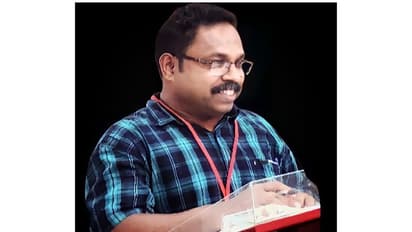 ഹൃദയാഘാതത്തെ തുടർന്ന് നിര്യാതനായ പ്രവാസി മലയാളിയുടെ മൃതദേഹം നാട്ടിലെത്തിച്ച് സംസ്കരിച്ചു