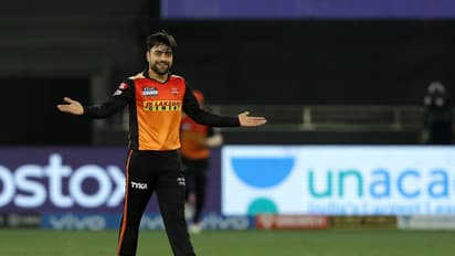 IPL 2022 : പണം, ഗ്ലാമര്‍, ആവേശം? എന്തുകൊണ്ട് ഐപിഎല്‍ മറ്റ് ലീഗുകളേക്കാള്‍ താരങ്ങളെ ചാക്കിലാക്കുന്നു