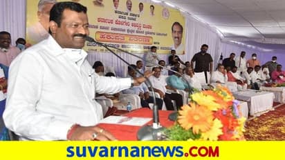 ಅನ್ನದಾತರ ಹೊಲಕ್ಕೆ ನೀರು ಹರಿಸಿ ಹುತಾತ್ಮ ರೈತರಿಗೆ ಶ್ರದ್ಧಾಂಜಲಿ: ಮುನೇನಕೊಪ್ಪ