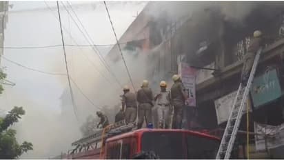 সাত সকালে ভয়াবহ অগ্নিকাণ্ড শহরে, ঘটনাস্থলে দমকলের ৮টি ইঞ্জিন