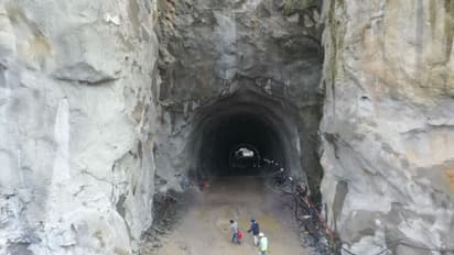 శరవేగంగా పోలవరం జల విద్యుత్ కేంద్రం పనులు (వీడియో)