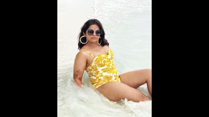 బికినీ వేసుకున్నా, విడాకులు ఎప్పుడని అడుగుతున్నారు, మీ విషపూరిత ఆలోచనలు మార్చలేను...నటి విద్యుల్లేఖ ఫైర్