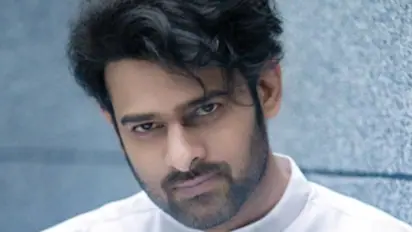 హాట్ టాపిక్: భార్యా,భర్తలిద్దరూ ప్రభాస్ కు విలన్స్ గా మారారట