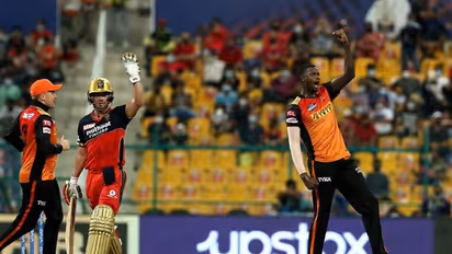 IPL 2021, RCB vs SRH: Hyderabad hands Bangalore 4-run defeat to virtually end its 2nd spot hopes