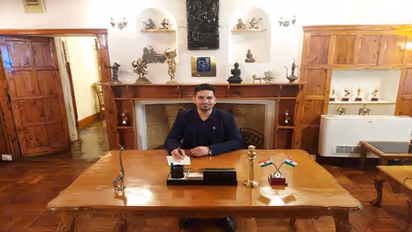 UPSC ಟಾಪರ್‌ ಆಗಿ 'ನಿನ್ನಿಂದಾಗಲ್ಲ' ಎಂದವರ ಬಾಯಿ ಮುಚ್ಚಿಸಿದ ಭಾನು ಪ್ರತಾಪ್!