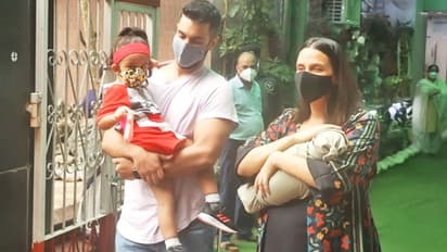 Neha Dhupia- পোশাকের ভিতর ছেলেকে ঢুকিয়ে স্তন্যপান করাচ্ছেন নেহা, 'Breast' ফিডিংয়ের ছবি দিতেই জুটল কটাক্ষ