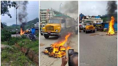 കത്തിയമര്ന്ന സ്കൂട്ടറില് നിന്നും യുവാക്കള് രക്ഷപെട്ടത് തലനാരിഴയ്ക്ക്