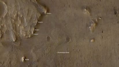 சீக்கிரமே அங்க போயிடலாம்….. செவ்வாய் கிரகத்தில் ஆறுகள் ஓடியதற்கான துள்ளியமான புதிய புகைப்படங்கள் வெளியானது.!