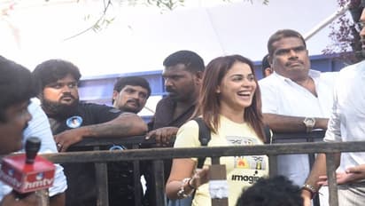 MAA Elections: ముంబై నుంచి ఓటు వేయడానికి వచ్చిన జెనీలియా.. ప్రకాష్ రాజ్ కి షాక్