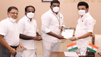 அடடே! காமன்வெல்த் போட்டிக்கு தகுதிபெற்ற திமுக எம்.எல்.ஏ..! நேரில் அழைத்து பாராட்டிய முதலமைச்சர் மு.க.ஸ்டாலின்!