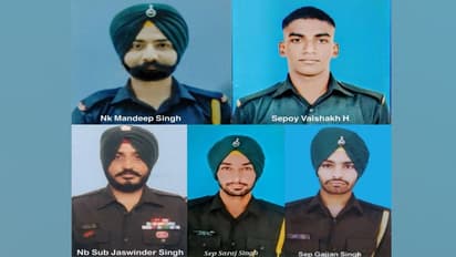 Jammu and Kashmir: জঙ্গিদের সঙ্গে ১২ ঘণ্টার গুলির লড়াই, কাশ্মীরে নিহত ৫ ভারতীয় জওয়ান