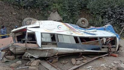 Nepal| ಕಂದಕಕ್ಕೆ ಉರುಳಿದ ಬಸ್: ಭೀಕರ ದುರಂತಕ್ಕೆ 32 ಬಲಿ!