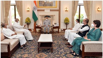 അജയ് മിശ്ര മന്ത്രിസ്ഥാനത്ത് വേണ്ട, ലഖീംപൂരിൽ കൂടുതൽ അന്വേഷണം വേണം; കോണ്ഗ്രസ് സംഘം രാഷ്ട്രപതിയെ കണ്ടു