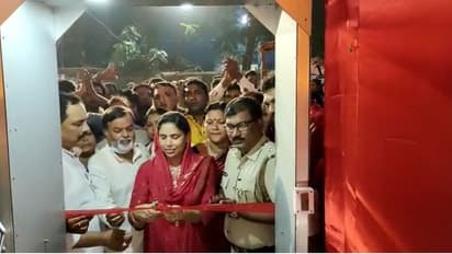 মাস্ক ছাড়াই পুজো উদ্বোধনে রাজ্যের মন্ত্রীরা, তীব্র কটাক্ষ বিজেপির