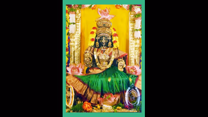 #Udupi ಶ್ರೀ ಕೃಷ್ಣ ಮಠದಲ್ಲಿ ನವದುರ್ಗೆಯರ ಚಂದದ ಅಲಂಕಾರ..! ಇಲ್ನೋಡಿ ಫೋಟೋಸ್