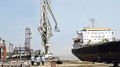 SCI Recruitment 2022: BE, B Tech ಆದವರಿಗೆ ಮ್ಯಾರಿನ್ ಎಂಜಿನಿಯರ್ ಕೆಲಸ, 2 ಲಕ್ಷಕ್ಕೂ ಅಧಿಕ ವೇತನ