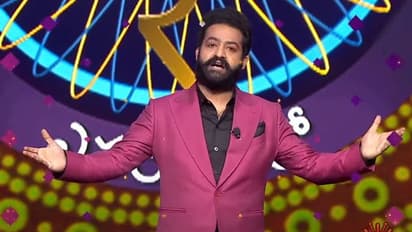 ఎన్టీఆర్ కి చుక్కలు చూపించిన సమంత.. ఆ మూవీ పేరు చెప్పేందుకు కష్టాలు, 'ఏ మాయ చేశావే' ప్రస్తావన