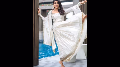 ಅಮ್ಮನಾದ್ರು ಶ್ರಿಯಾ: ಗಂಡ ಫಾರಿನರ್ ಆದ್ರೂ ಮಗಳ ಹೆಸರು ರಾಧಾ