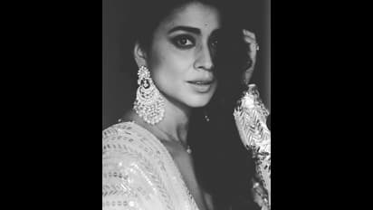 চল্লিশেও দূরে থাকবে বলিরেখা, জেনে নিন শ্রিয়া সরণের মতো তারুণ্য কী করে পাবেন