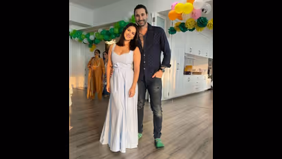 నా జీవితంలో చేసిన అతిపెద్ద తప్పు అదే, గతాన్ని గుర్తు చేసుకుంటూ.. సన్నీ లియోన్ హాట్ కామెంట్స్