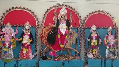 Durga Puja- দশমীর দিনই দুর্গাপুজো শুরু হয় রায়গঞ্জের খাদিমপুরে