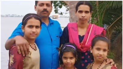 കൂട്ടിക്കലിൽ ഹൃദയം നുറുങ്ങി കേരളം, ഉരുൾപൊട്ടൽ കവർന്നത് ഒരു കുടുംബത്തെ ആറ് പേരെ, പ്രദേശം ഒറ്റപ്പെട്ടു