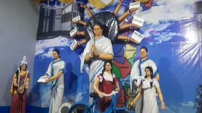 মমতারূপী দুর্গাকে ঘিরে সমালোচনার ঝড় মালদহে, পুজো বন্ধের দাবি বিজেপির