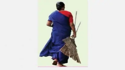 அந்த மனசு தான் சார் கடவுள்… குப்பையில் கிடந்த 100 கிராம் தங்கம்.. உரியவரிடம் ஒப்படைத்த தூய்மை பணியாளர்..!