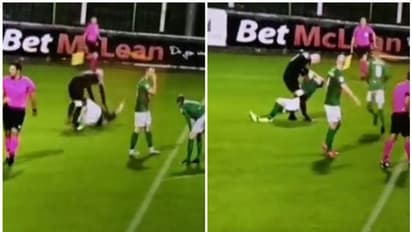 സ്വന്തം ടീം അംഗത്തെ അടിച്ചുവീഴ്ത്തി കഴുത്തിന് പിടിച്ച് വലിച്ചു; ഗോളിക്ക് ചുവപ്പ് കാര്ഡ്