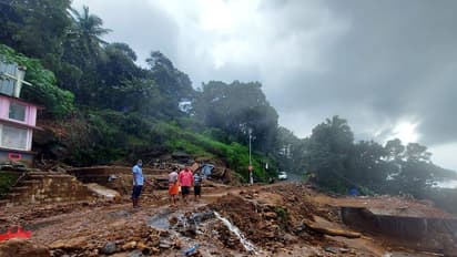 Kerala Floods: ఒకే కుటుంబంలో ఆరుగురు బలి..!